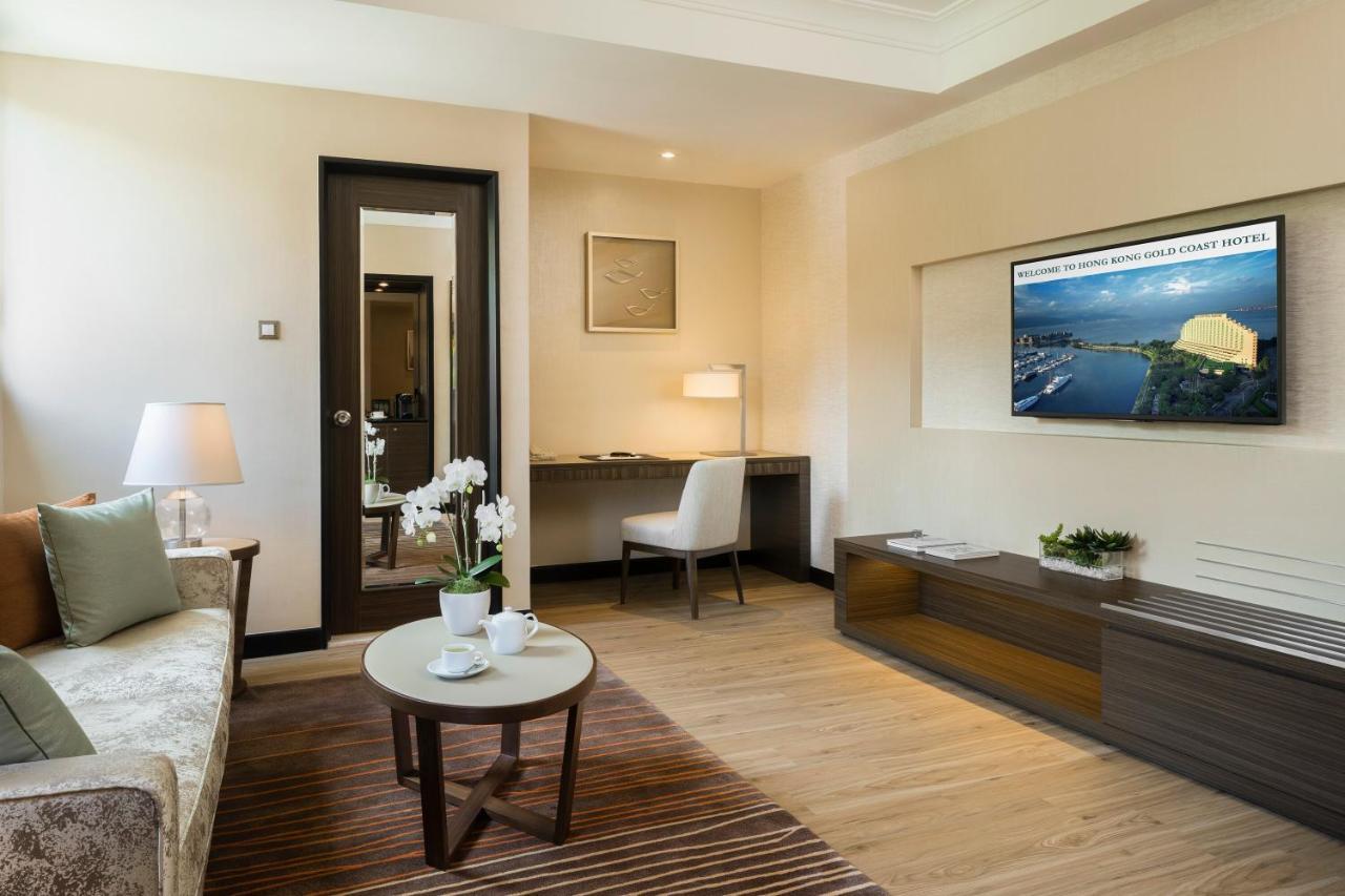 Hong Kong Gold Coast Hotel Dış mekan fotoğraf Living room